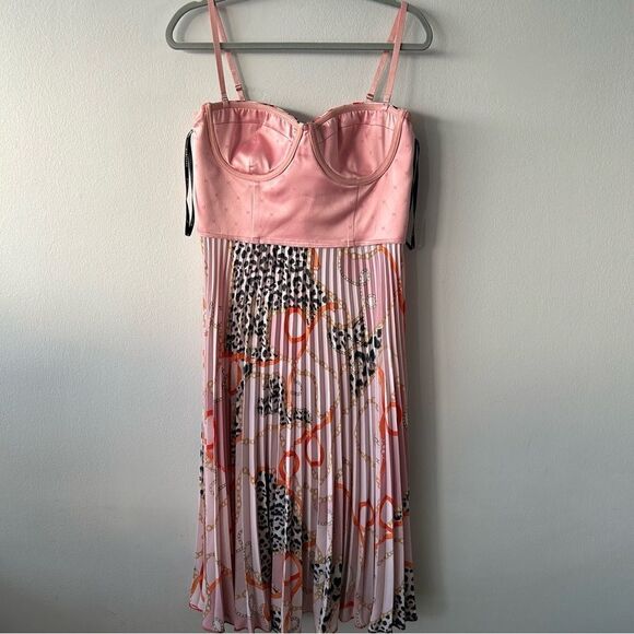 MARCIANO Guess Pleated midi dress with print - Picture 8 of 12